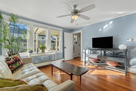 5 Grant St 5 Easthampton MA 01027