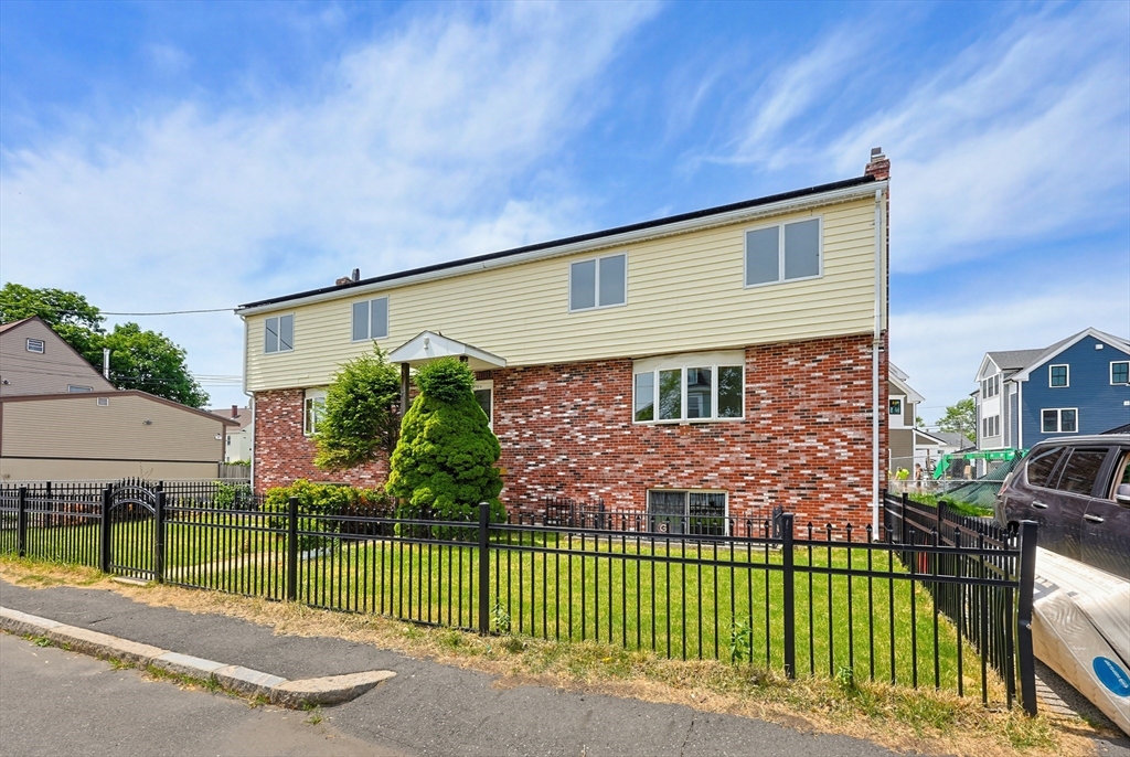20-22 Cyril St