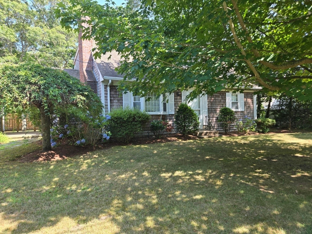 270 Old Strawberry Hill Rd