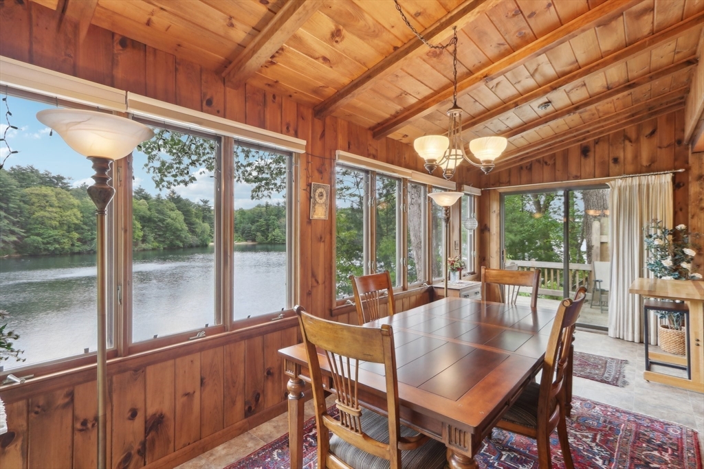 56 Pine Point Rd