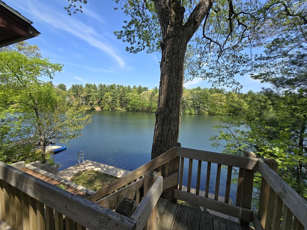 56 Pine Point Rd