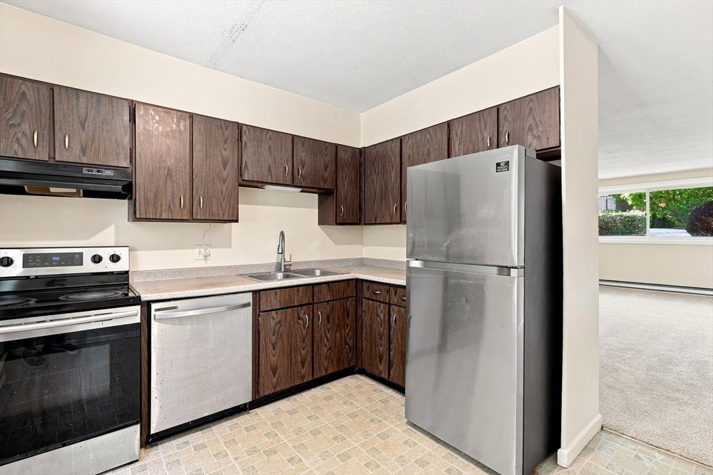 121 Bailey Street #B12, Worcester, MA, 121 Bailey Street #B12, Worcester, MA Photo #3