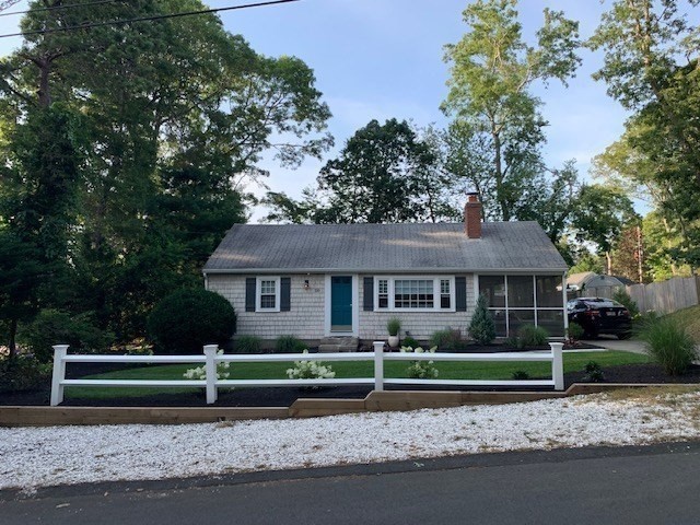 110 Harbor Hills Rd.