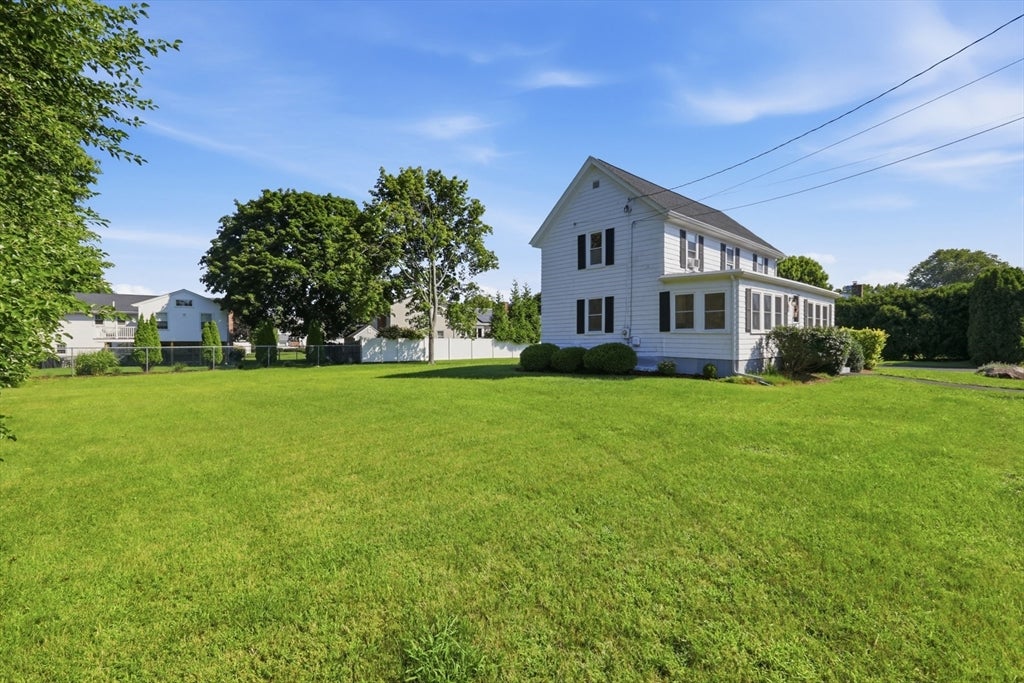 26 Quimby Ave, Woburn, MA, 26 Quimby Ave, Woburn, MA Photo #5