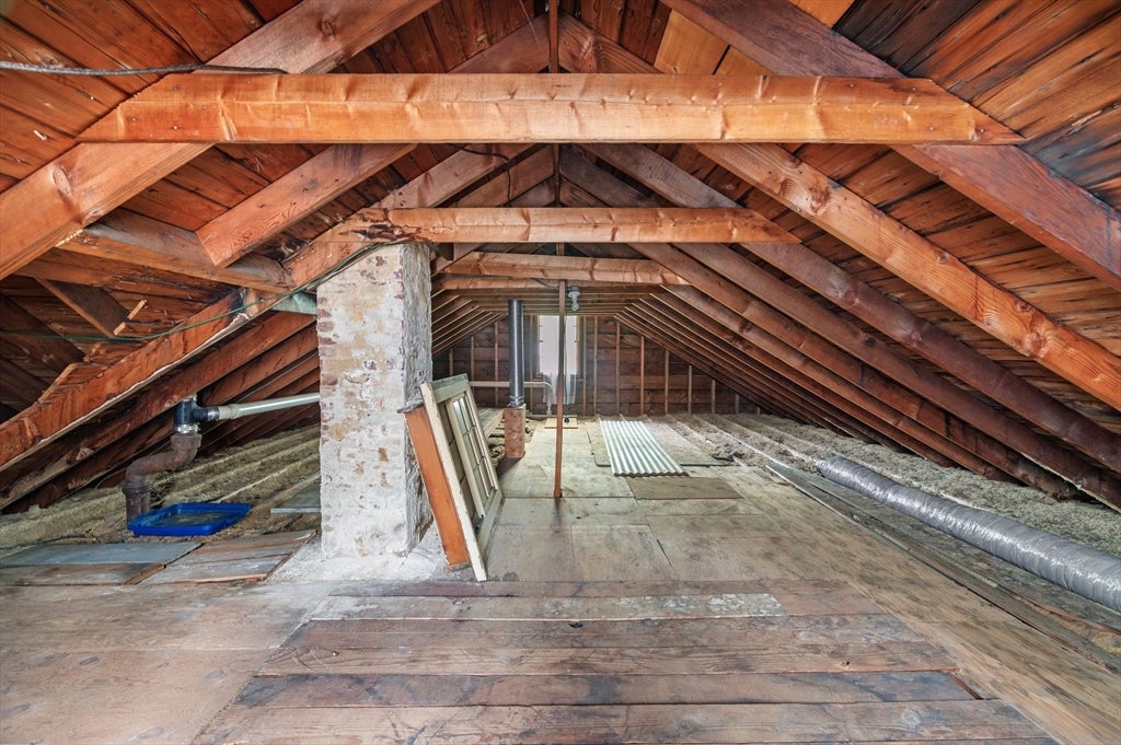 1 Douglass St, Lynn, MA, 1 Douglass St, Lynn, MA Photo #37