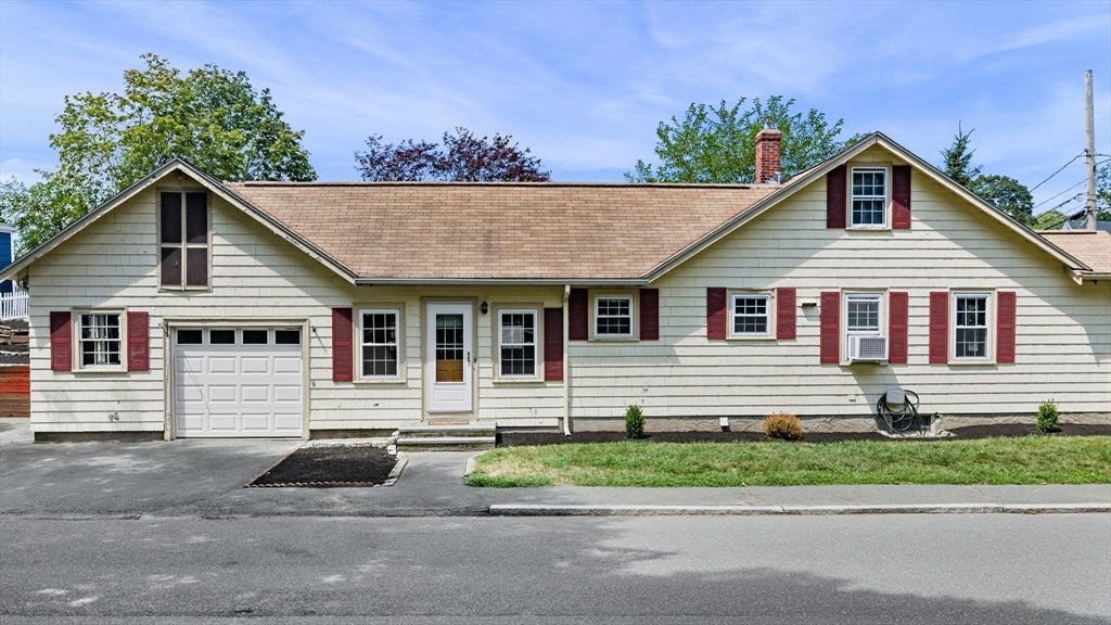 1 Douglass St, Lynn, MA, 1 Douglass St, Lynn, MA Photo #4