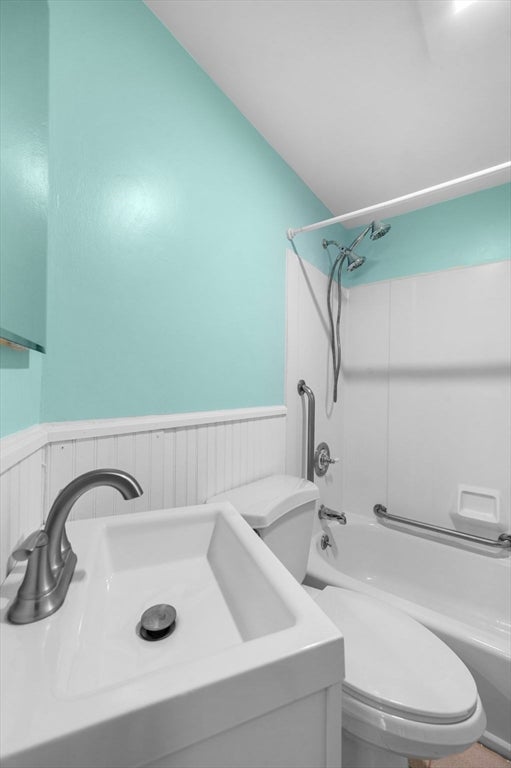 1 Douglass St, Lynn, MA, 1 Douglass St, Lynn, MA Photo #16