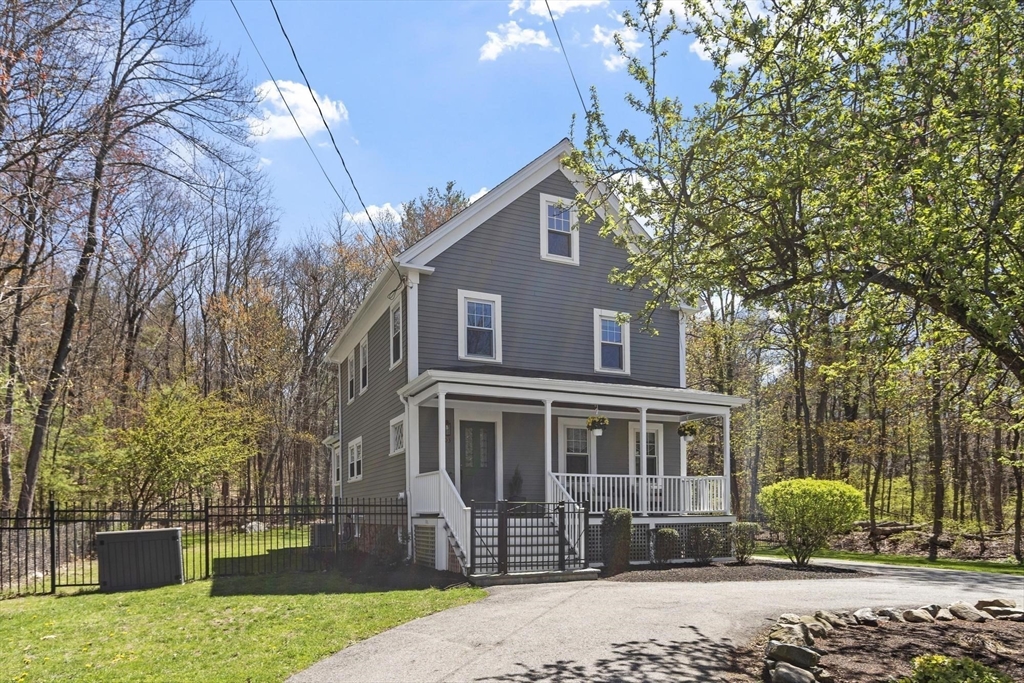 203 Main St