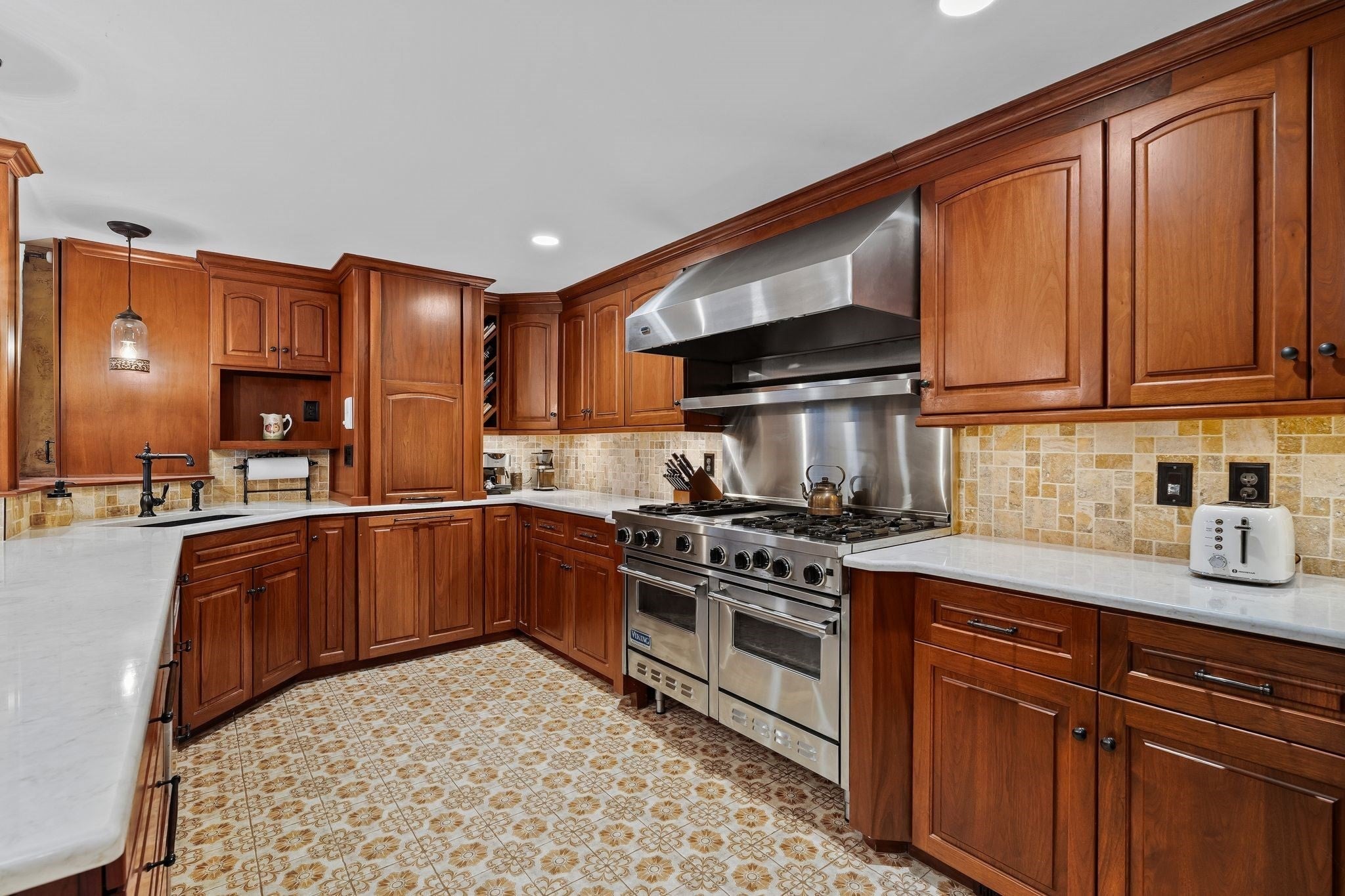 351 Plymouth Street, Middleboro, MA Photo #11