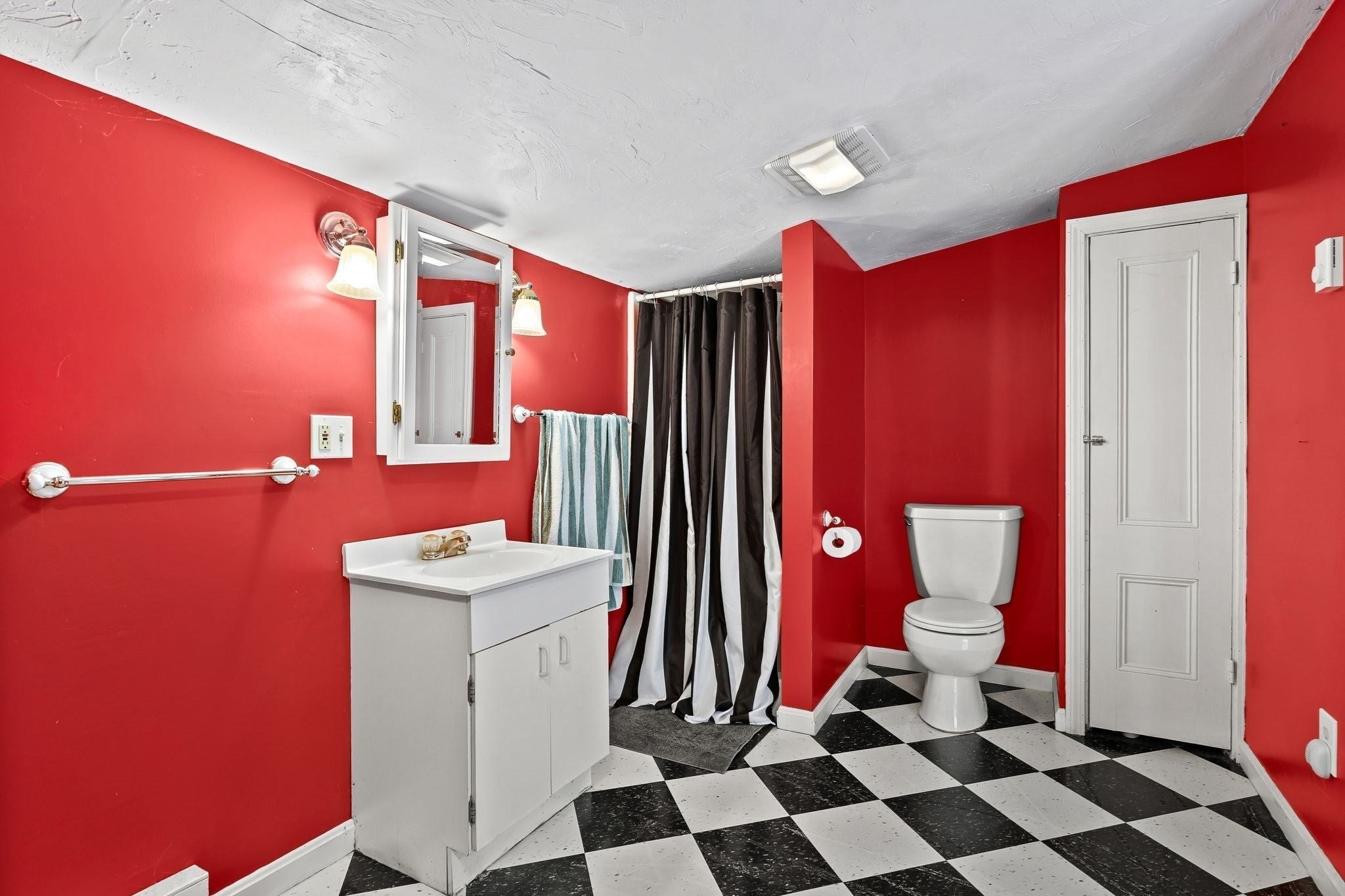 351 Plymouth Street, Middleboro, MA Photo #32