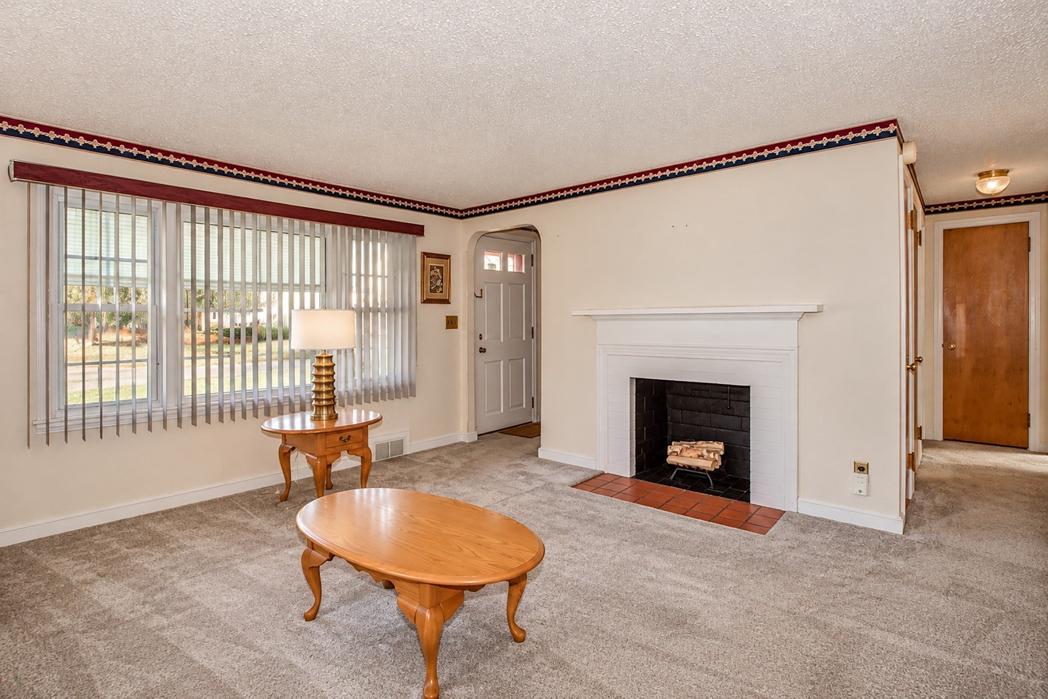 65 Ridgeway Dr, Agawam, MA, 65 Ridgeway Dr, Agawam, MA Photo #4