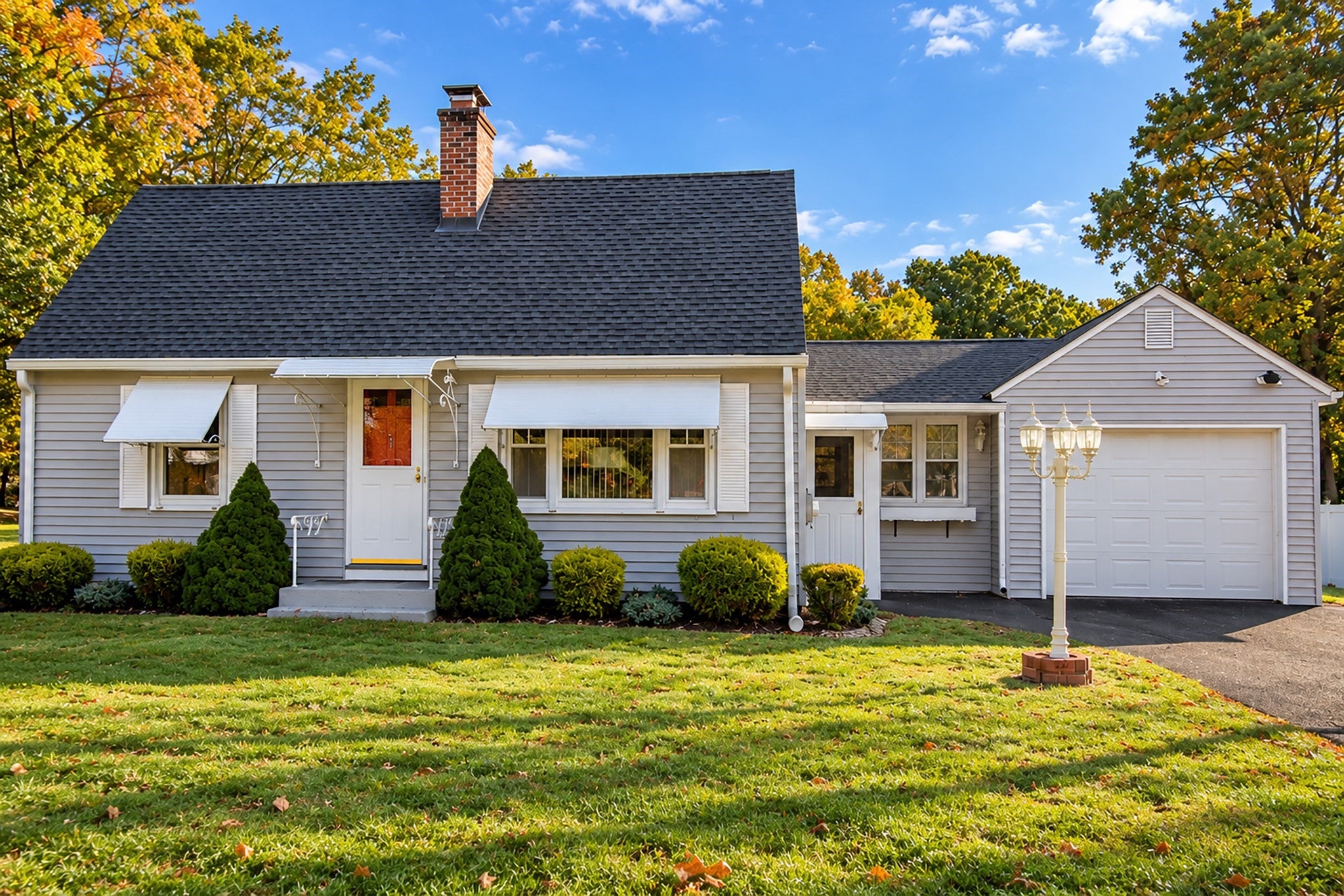 65 Ridgeway Dr, Agawam, MA, 65 Ridgeway Dr, Agawam, MA Photo #2