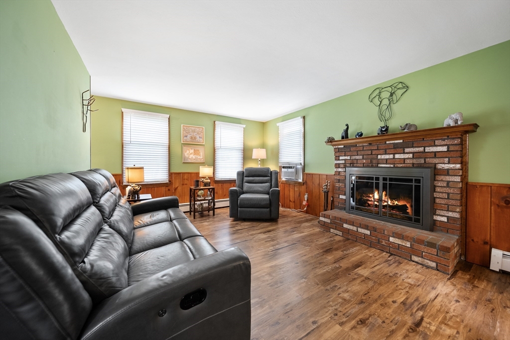 129 Cranberry Rd