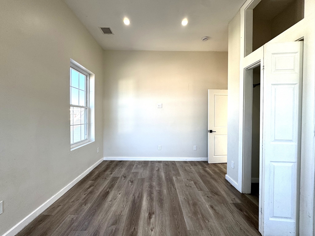 75 Williams Street 3L