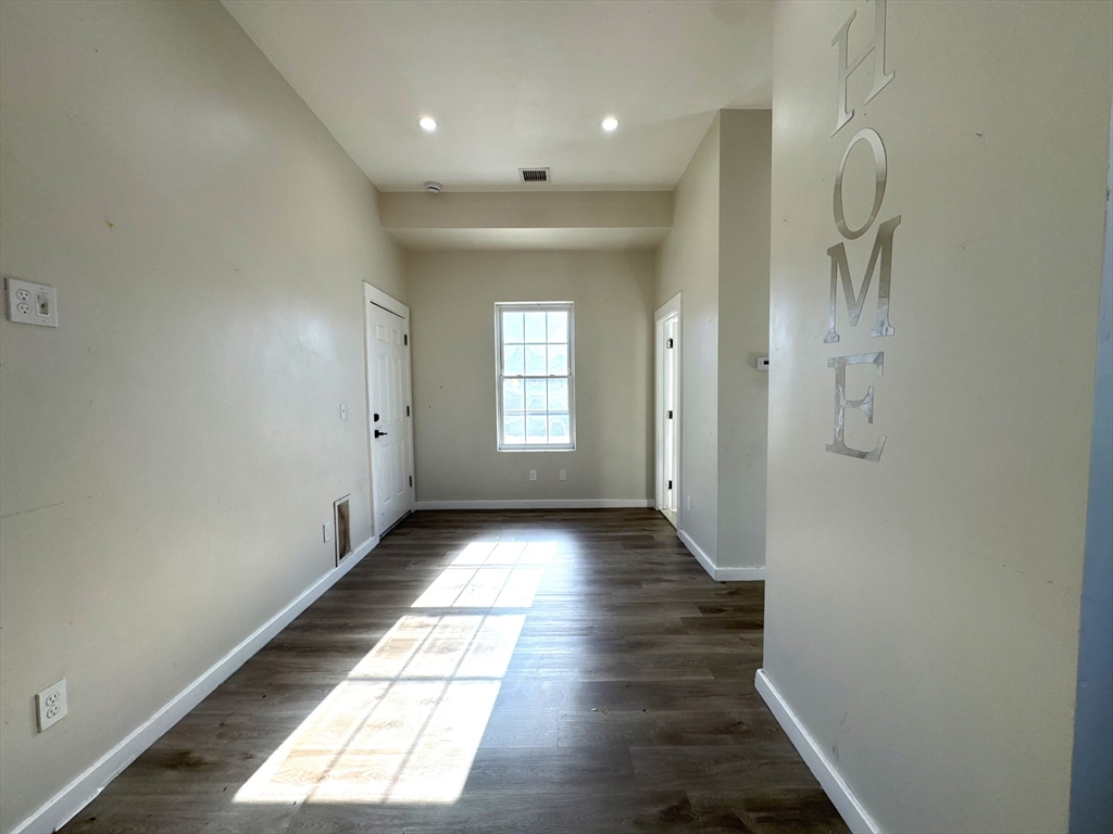 75 Williams Street 3L