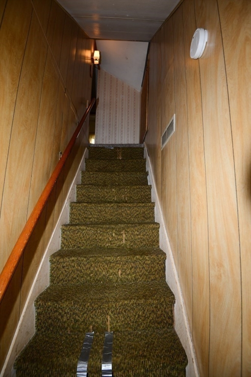 93 Pine St, Dalton, MA Photo #26