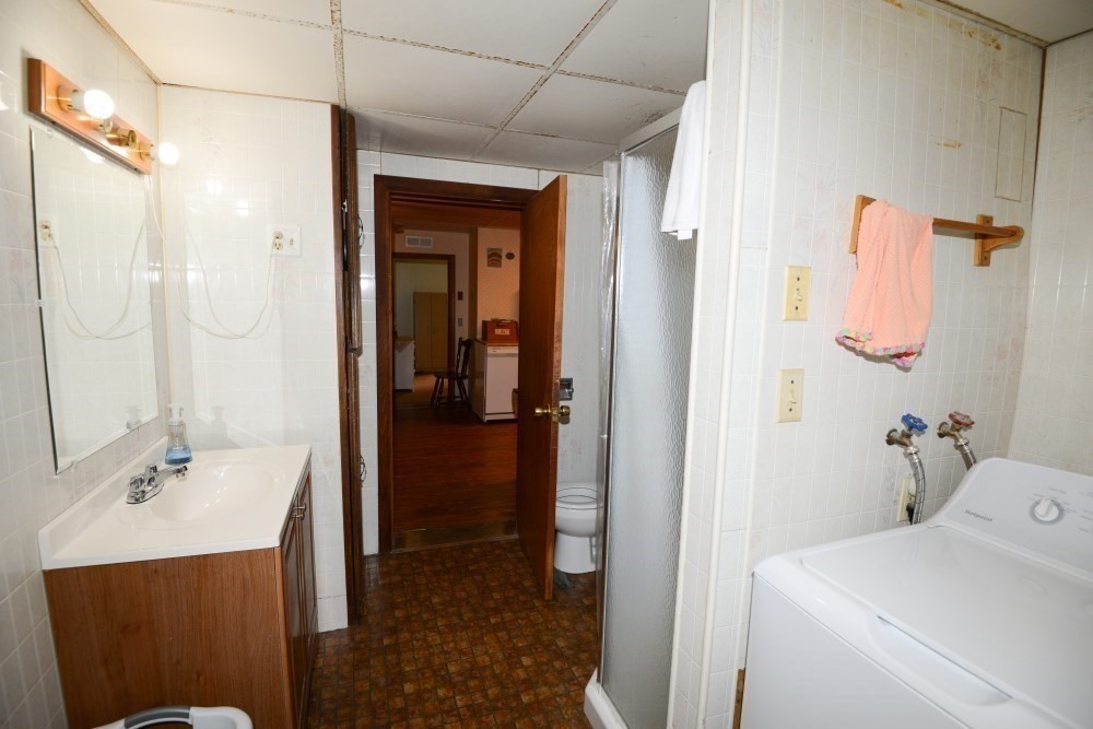93 Pine St, Dalton, MA Photo #23