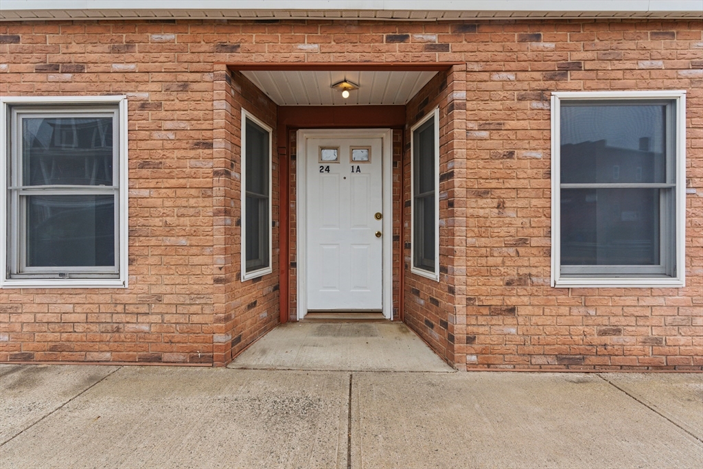 Warren, Massachusetts 01083, United States, 1 Bedroom Bedrooms, ,1 BathroomBathrooms,Residential,Contingent,98309 Warren, Massachusetts 01083, United States, 1 Bedroom Bedrooms, ,1 BathroomBathrooms,Residential,Contingent,98309