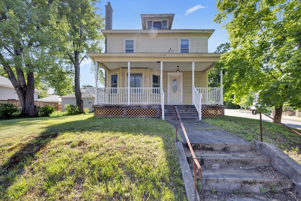 251 Boutelle St