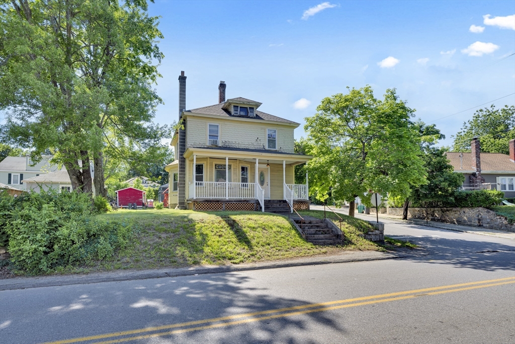 251 Boutelle St