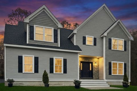 27 Coleman Ave Attleboro MA 02703