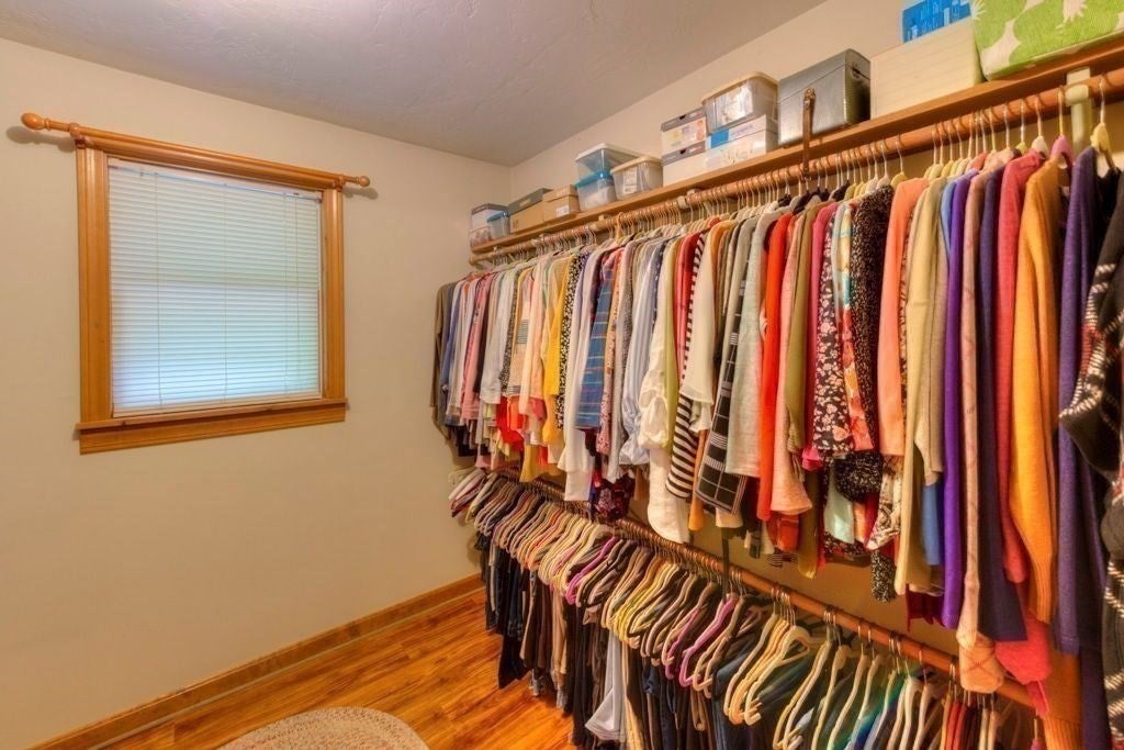 352 Lake Ave, Worcester, MA, 352 Lake Ave, Worcester, MA Photo #18