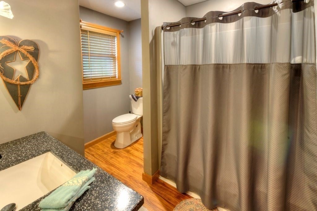 352 Lake Ave, Worcester, MA, 352 Lake Ave, Worcester, MA Photo #19