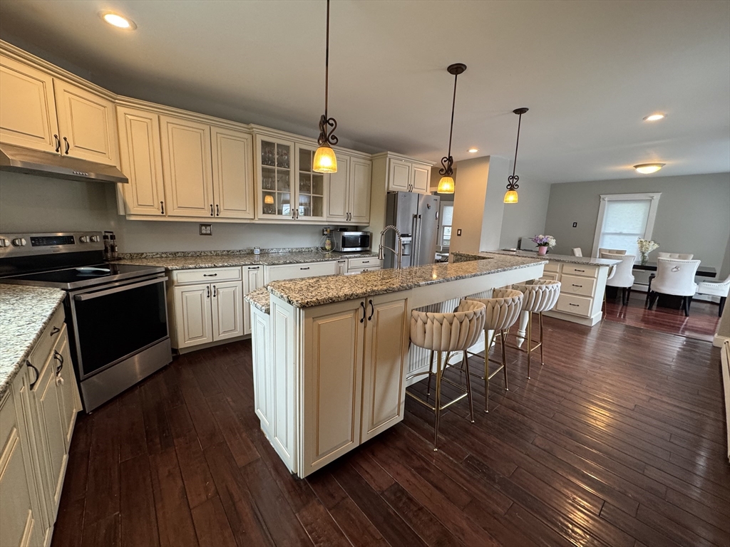 343 South St, Fitchburg, MA Photo #5