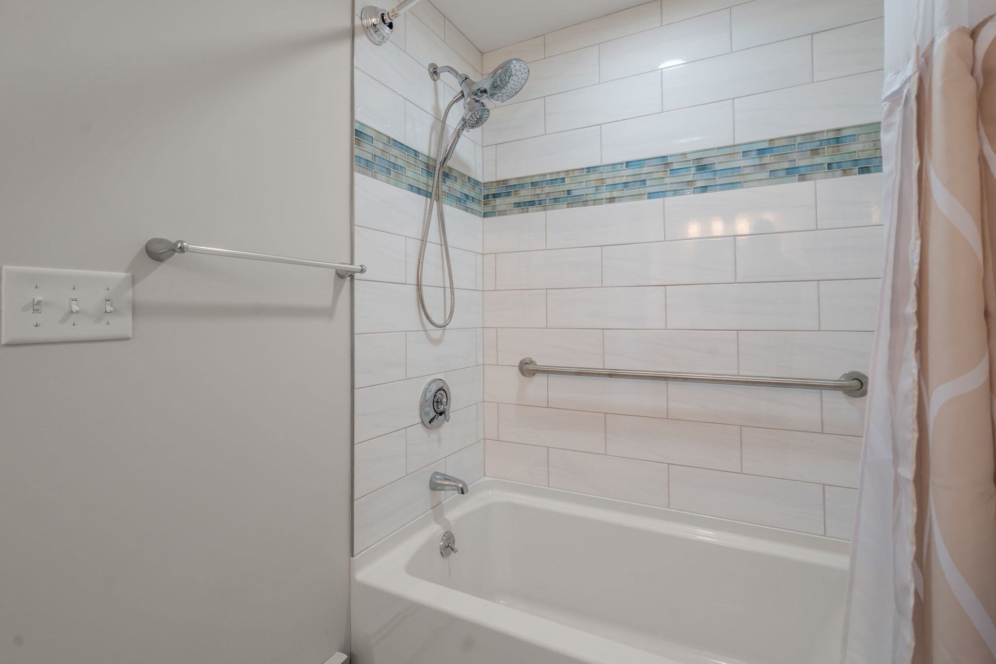 31 Leary St, Wayland, MA, 31 Leary St, Wayland, MA Photo #12