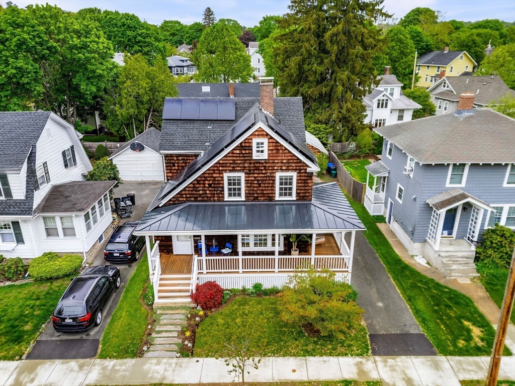 13 Bertram St