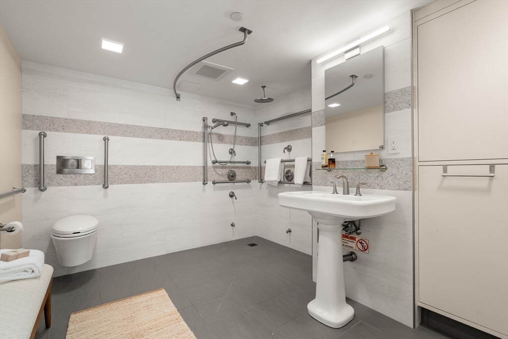 975 Memorial Drive 405-406, Cambridge, MA Photo #22