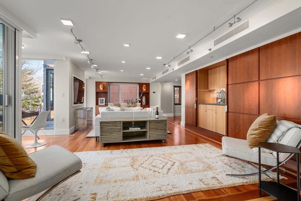 975 Memorial Drive 405-406, Cambridge, MA Photo #16