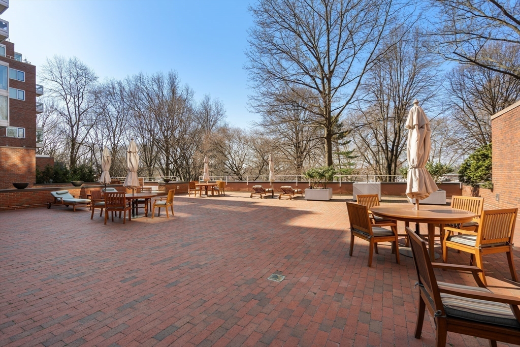 975 Memorial Drive 405-406, Cambridge, MA Photo #29