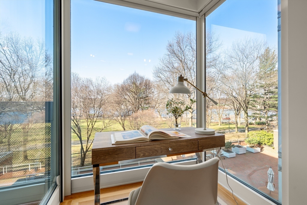 975 Memorial Drive 405-406, Cambridge, MA Photo #13