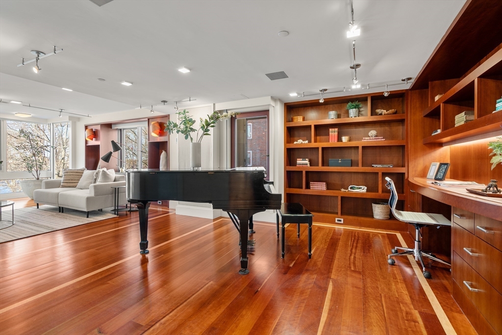 975 Memorial Drive 405-406, Cambridge, MA Photo #18