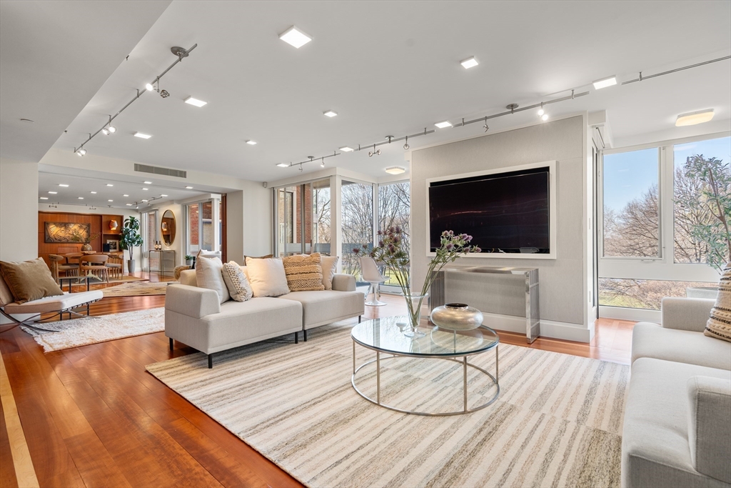 975 Memorial Drive 405-406, Cambridge, MA Photo #3