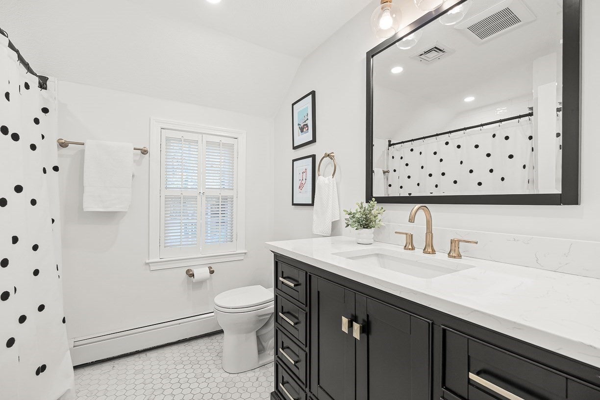 3 Sunset Road, Winchester, MA, 3 Sunset Road, Winchester, MA Photo #30