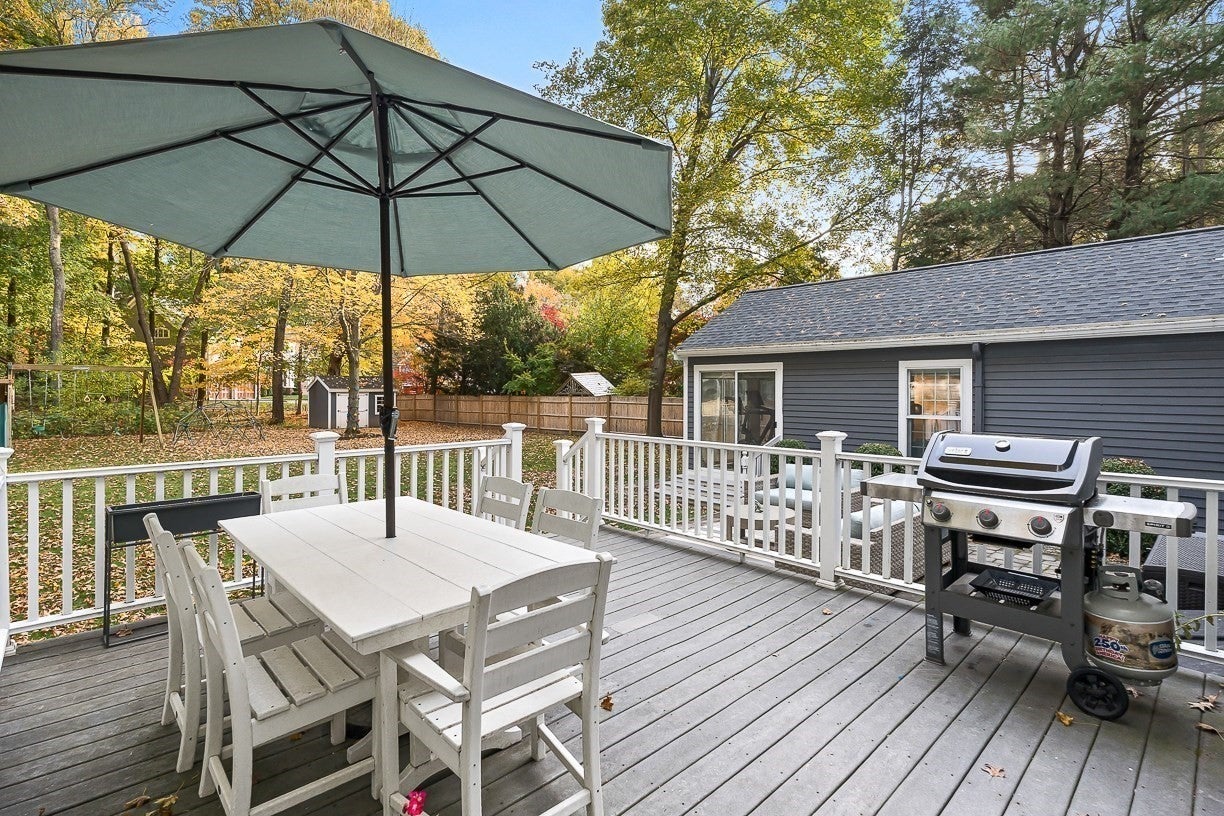 3 Sunset Road, Winchester, MA, 3 Sunset Road, Winchester, MA Photo #34