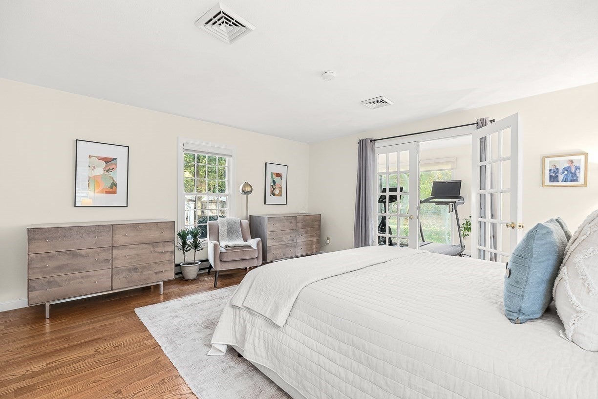 3 Sunset Road, Winchester, MA, 3 Sunset Road, Winchester, MA Photo #22