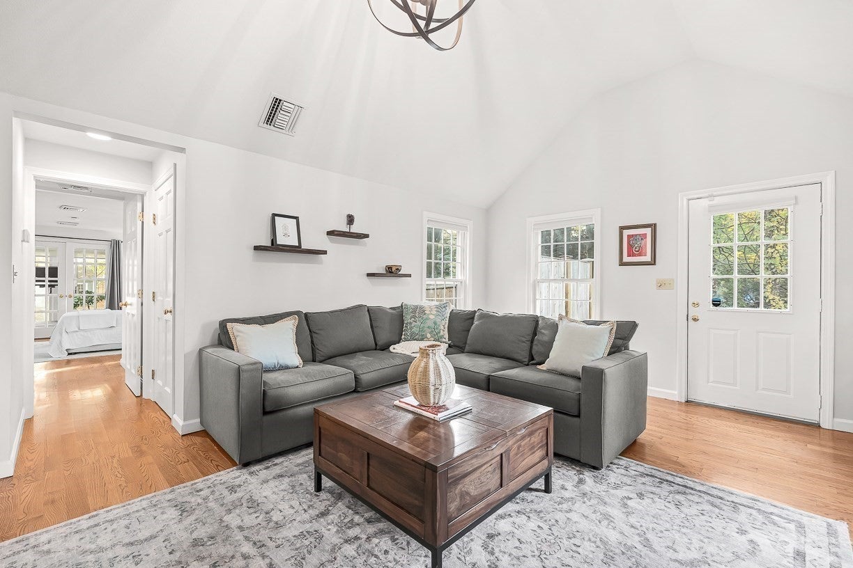 3 Sunset Road, Winchester, MA, 3 Sunset Road, Winchester, MA Photo #18