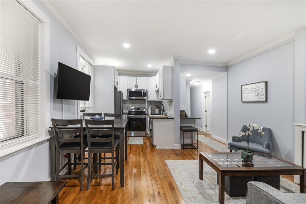 32 Reedsdale Street 2