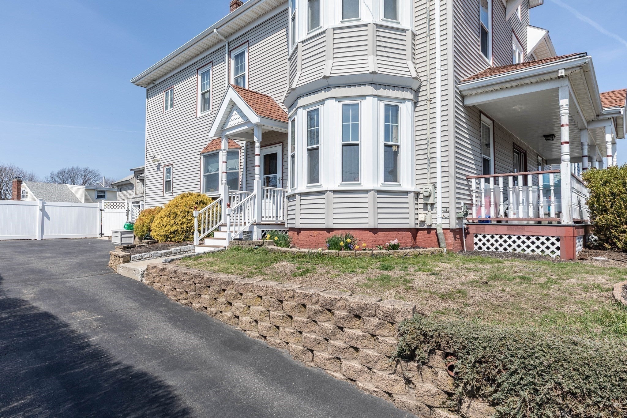 24 Fairview Street