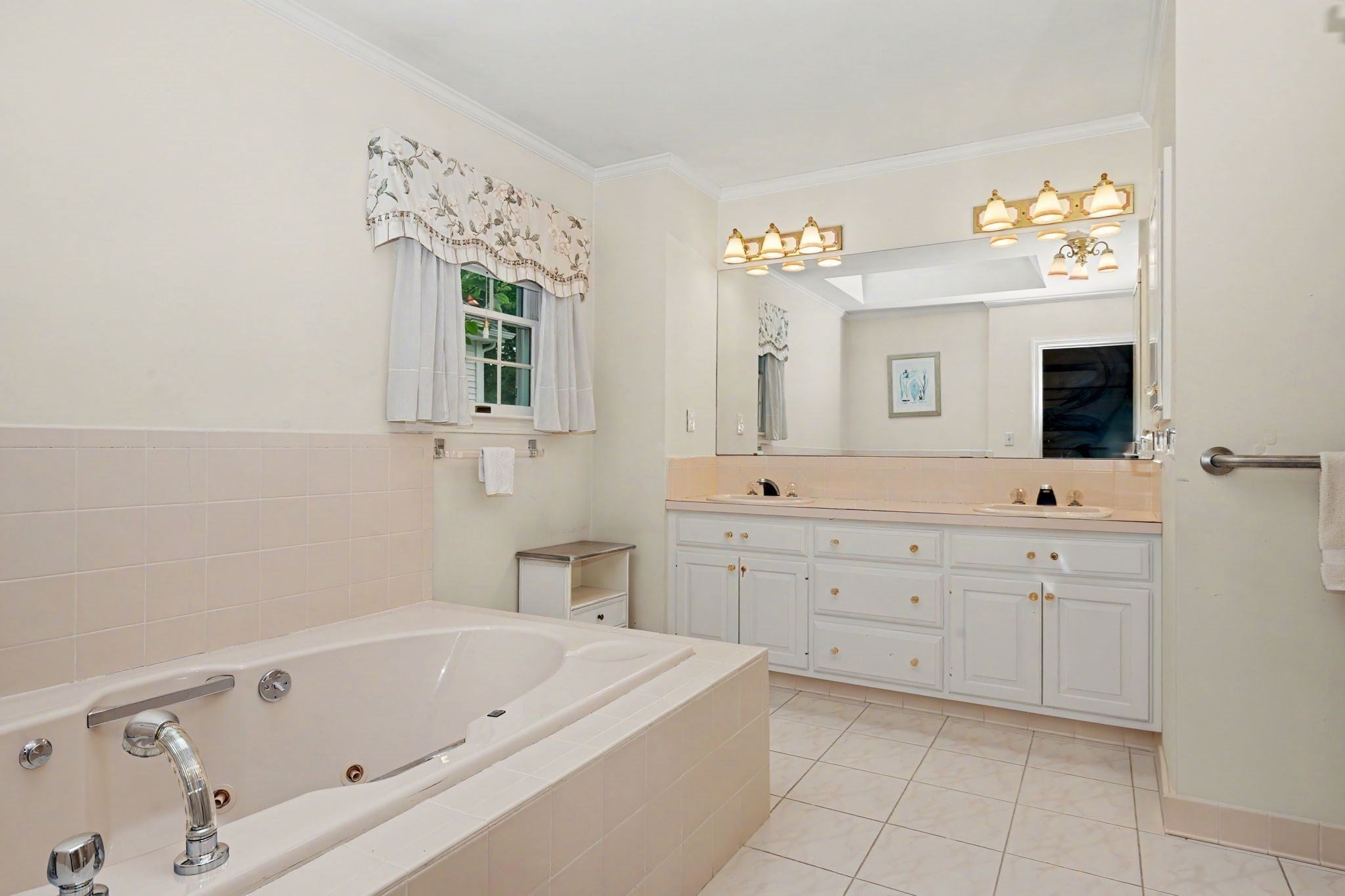 9 Fern St, Natick, MA Photo #16