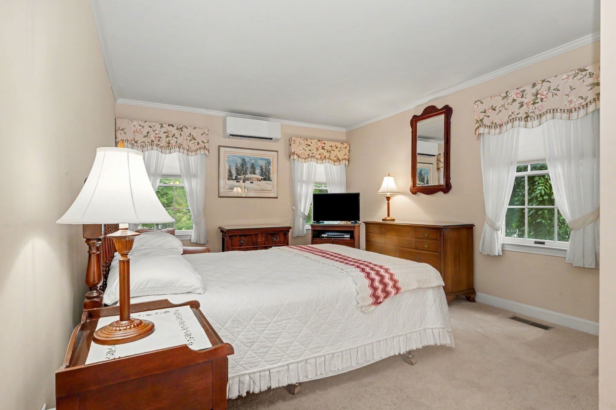 9 Fern St, Natick, MA Photo #14