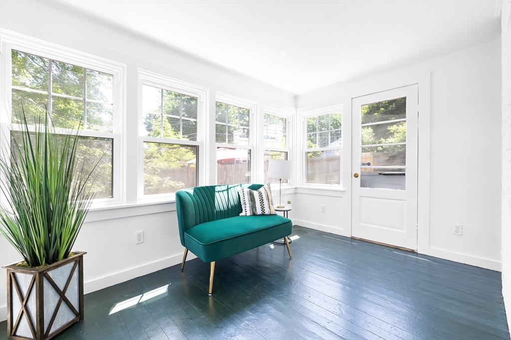273 Greendale Ave