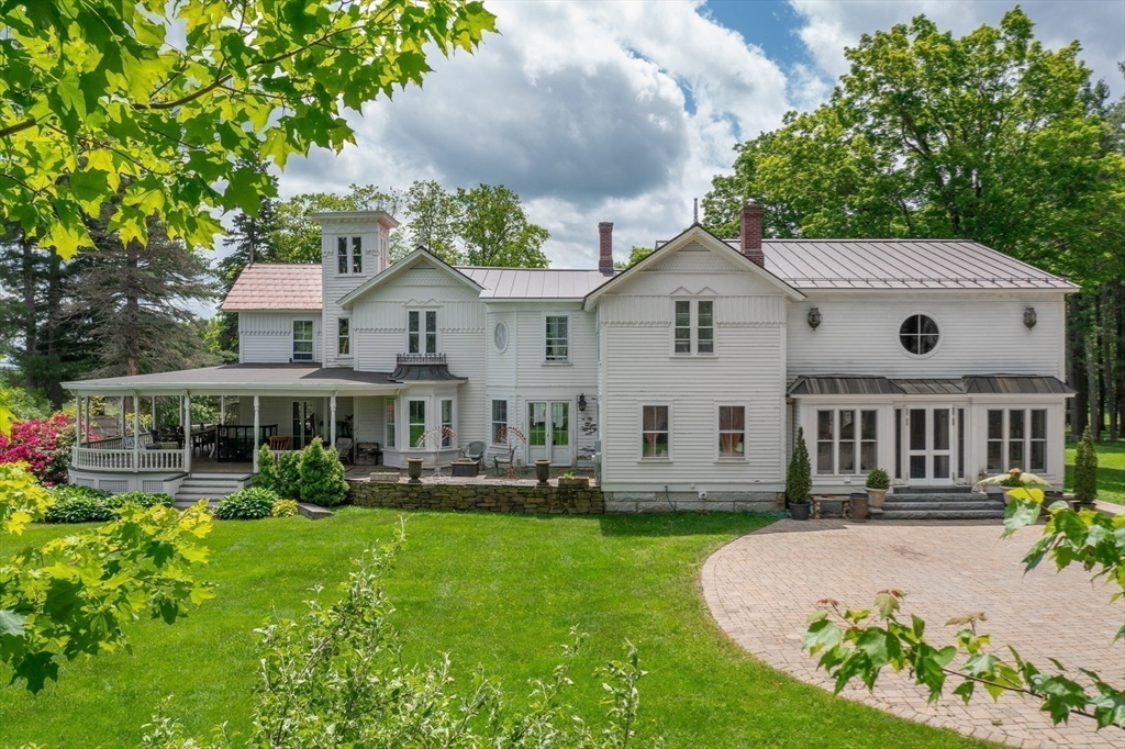343 Huntington Rd