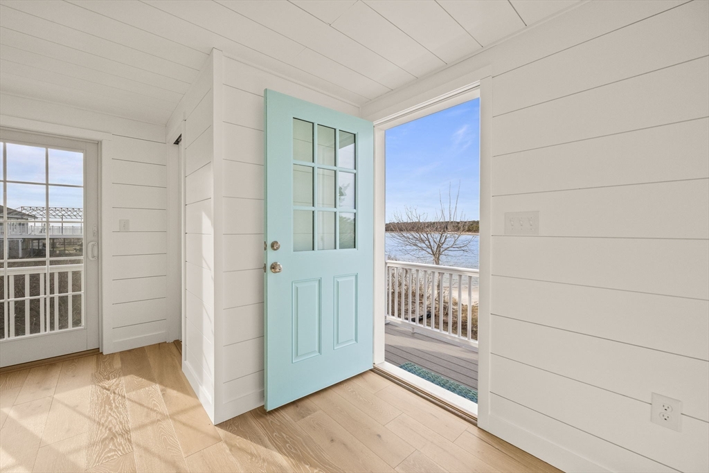 22 Riverway