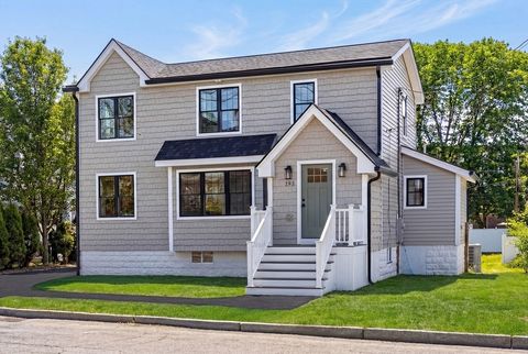 193 Park St Stoneham MA 02180