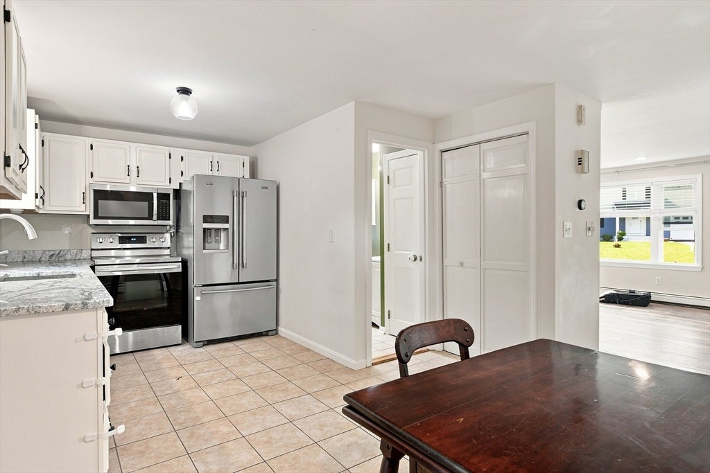20 Chestnut St #B, East Bridgewater, MA, 20 Chestnut St #B, East Bridgewater, MA Photo #5