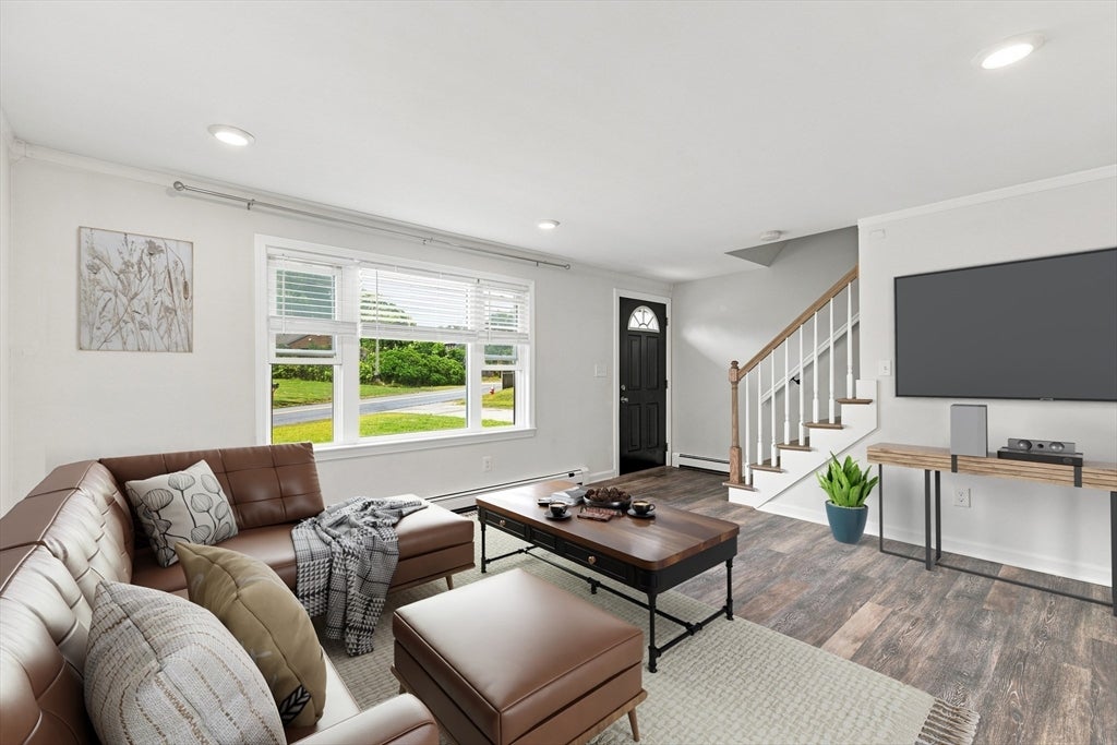 20 Chestnut St #B, East Bridgewater, MA, 20 Chestnut St #B, East Bridgewater, MA Photo #6